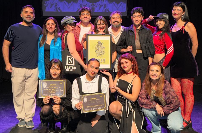 Titulados de Teatro obtuvieron el primer lugar en el Festival EXIT 2026