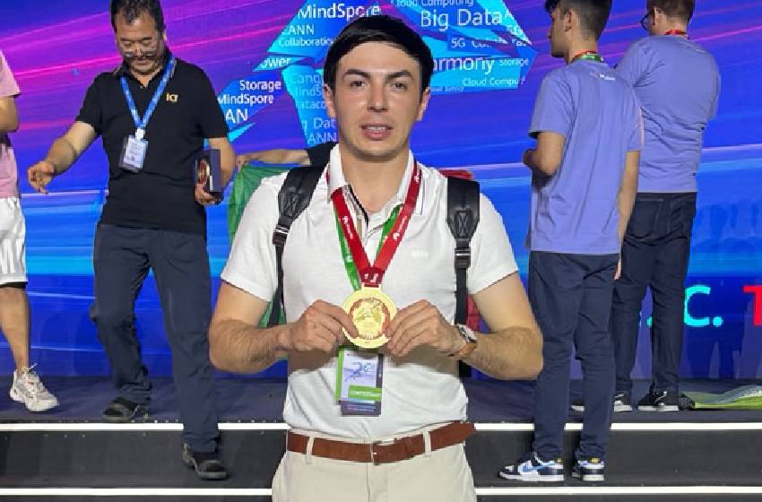 Estudiante U. Mayor obtuvo medalla de bronce en competencia mundial de tecnología en China