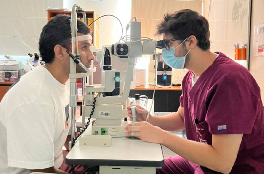 Tecnólogos Médicos realizaron más de 470 atenciones oftalmológicas gratuitas durante 2022