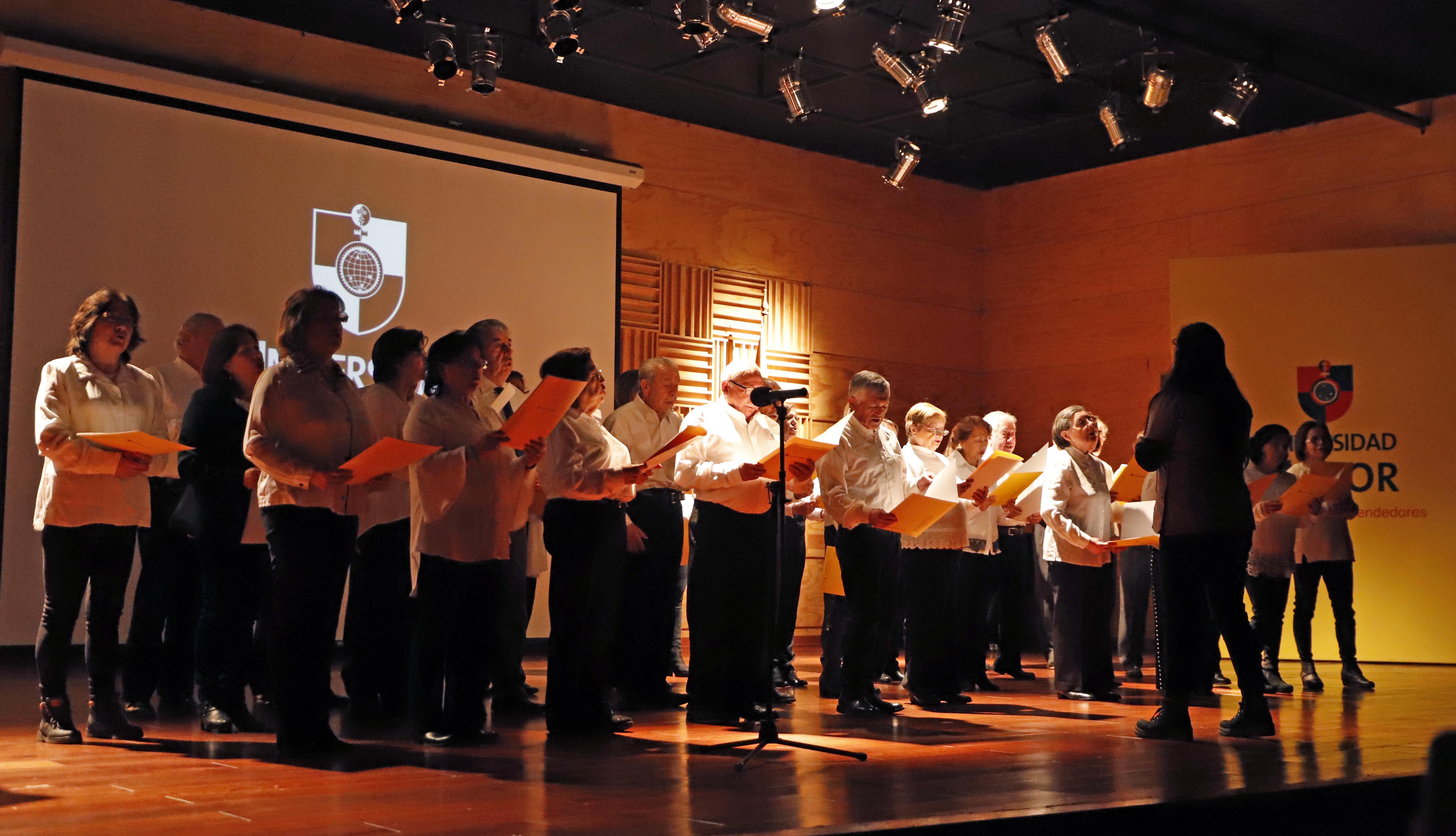 FONOAUDIOLOGÍA//Adultos mayores celebraron su día en la Sede Temuco
