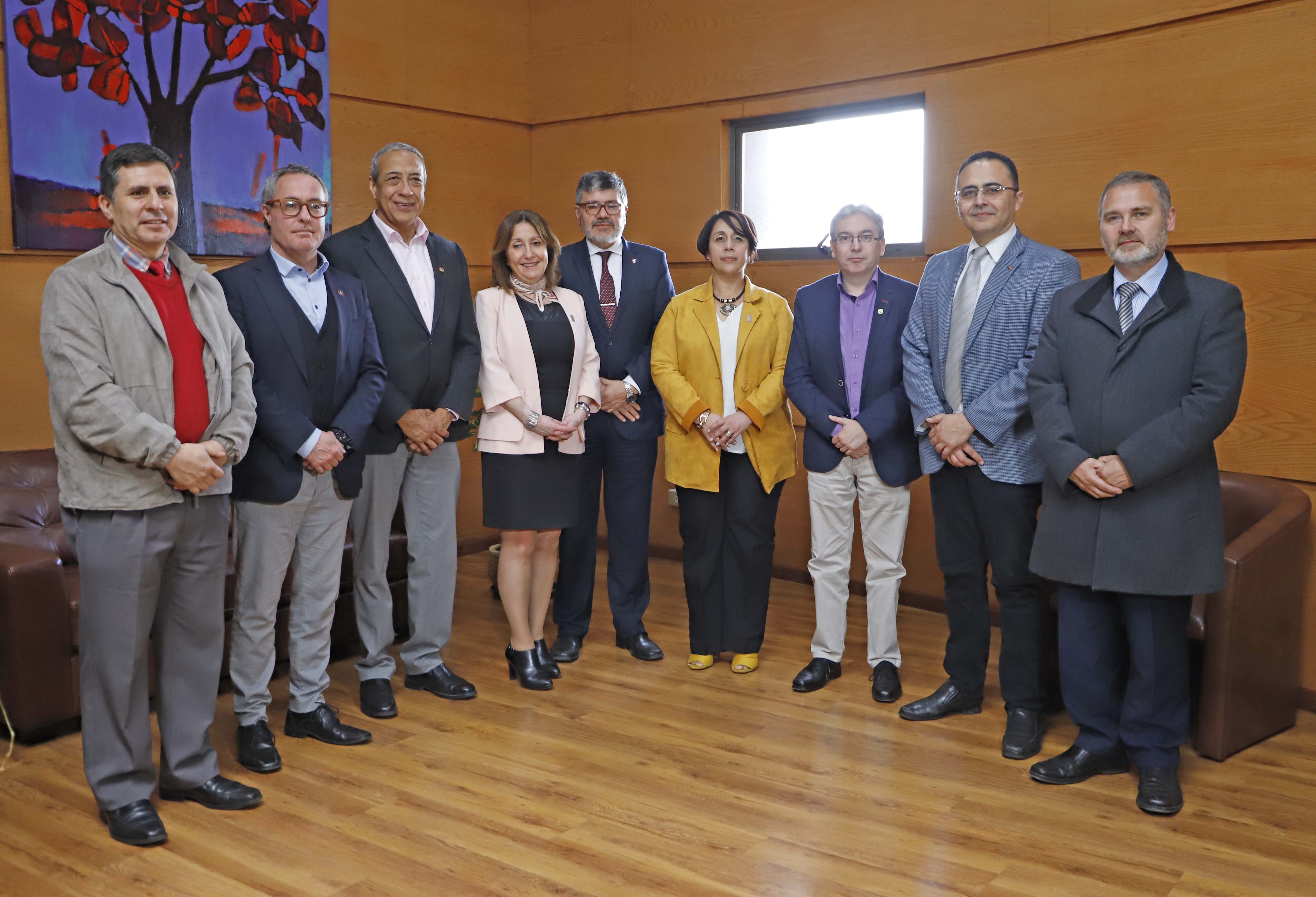 INTERFACULTADES//Universidad Mayor firma convenio que impulsa trabajo colaborativo por salud pública en La Araucanía