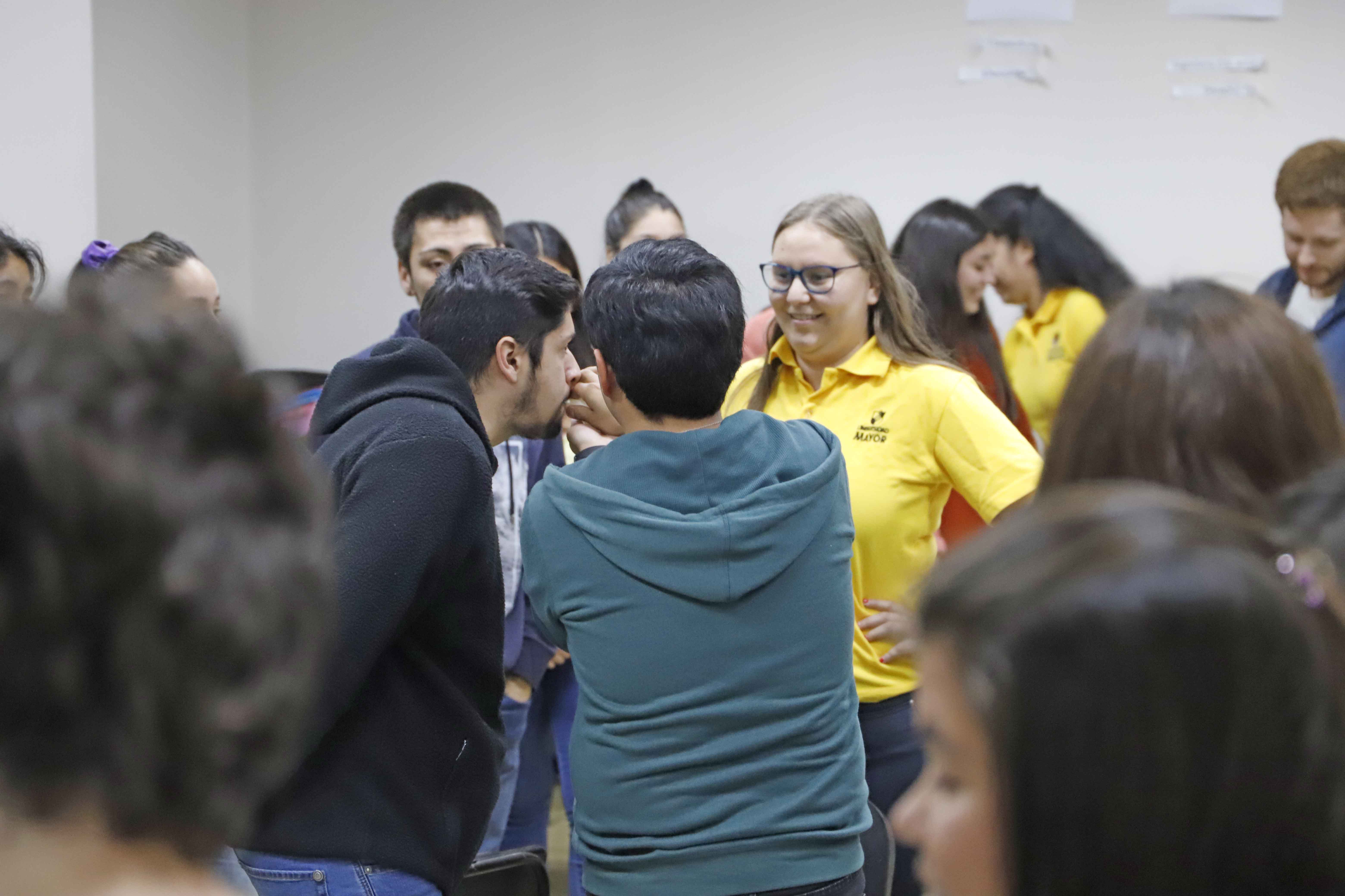 MONITORES//Estudiantes de la Sede Temuco fueron capacitados como Embajadores U. Mayor