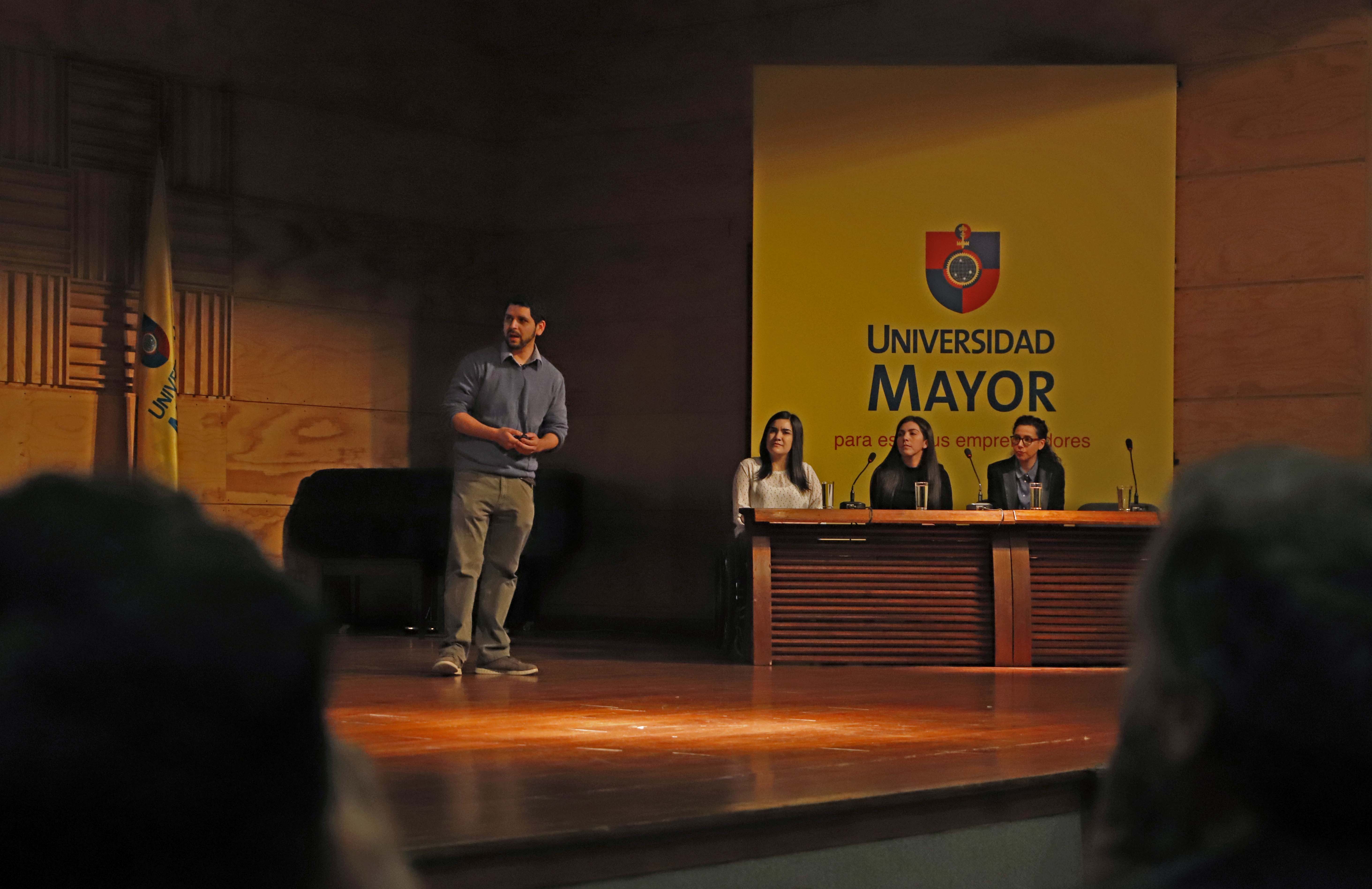 OPORTUNIDAD//Psicología realizó seminario sobre las oportunidades que ofrece la discapacidad en el espacio educativo