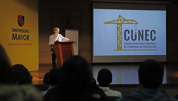 ENCUENTRO//Primer Congreso de Estudiantes de Construcción se realizó en la U. Mayor
