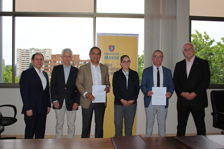 U. Mayor y Cámara de Comercio sellan convenio para fortalecer competitividad regional mediante educación y capacitación