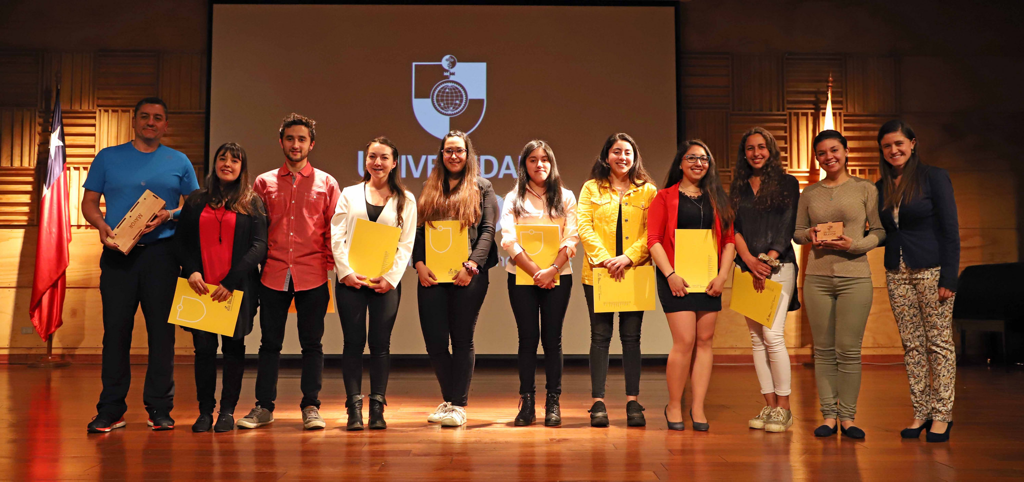 DAE//Certifican Trabajos Voluntarios de Invierno 2018 en la Universidad Mayor