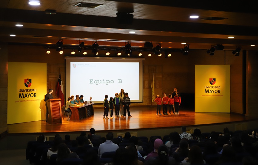 Fonoaudiología realizó Concurso de Deletreo para Escuelas Municipales de Temuco
