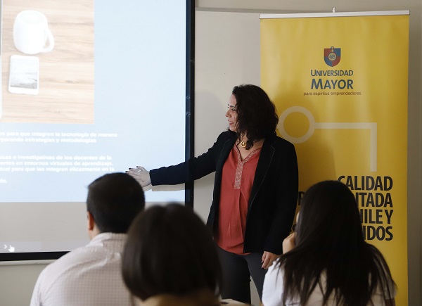 EDUCACIÓN//Entregaron lineamientos y desafíos de la educación virtual en la Universidad Mayor