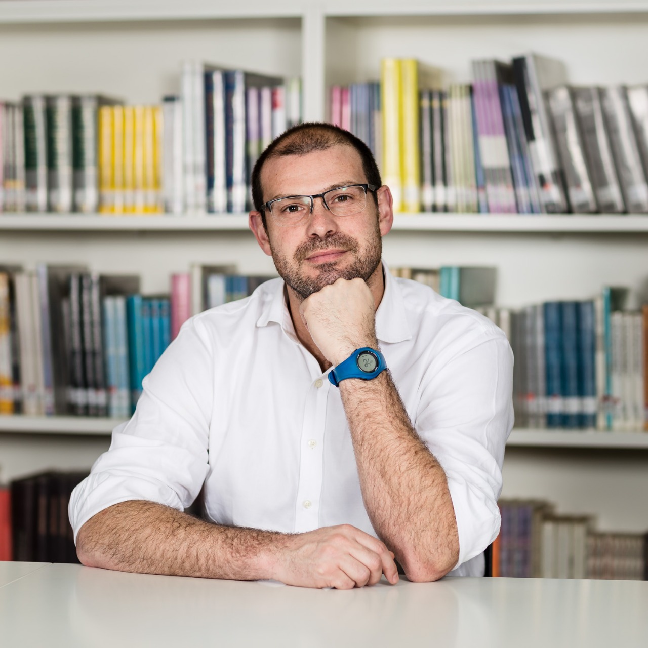 LANZAMIENTO//Felipe Bozzo presentó “Aterrizaje de emergencia”, su debut literario