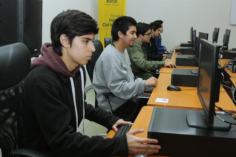 GAMERS//Torneo de League of Legends completó su segunda versión
