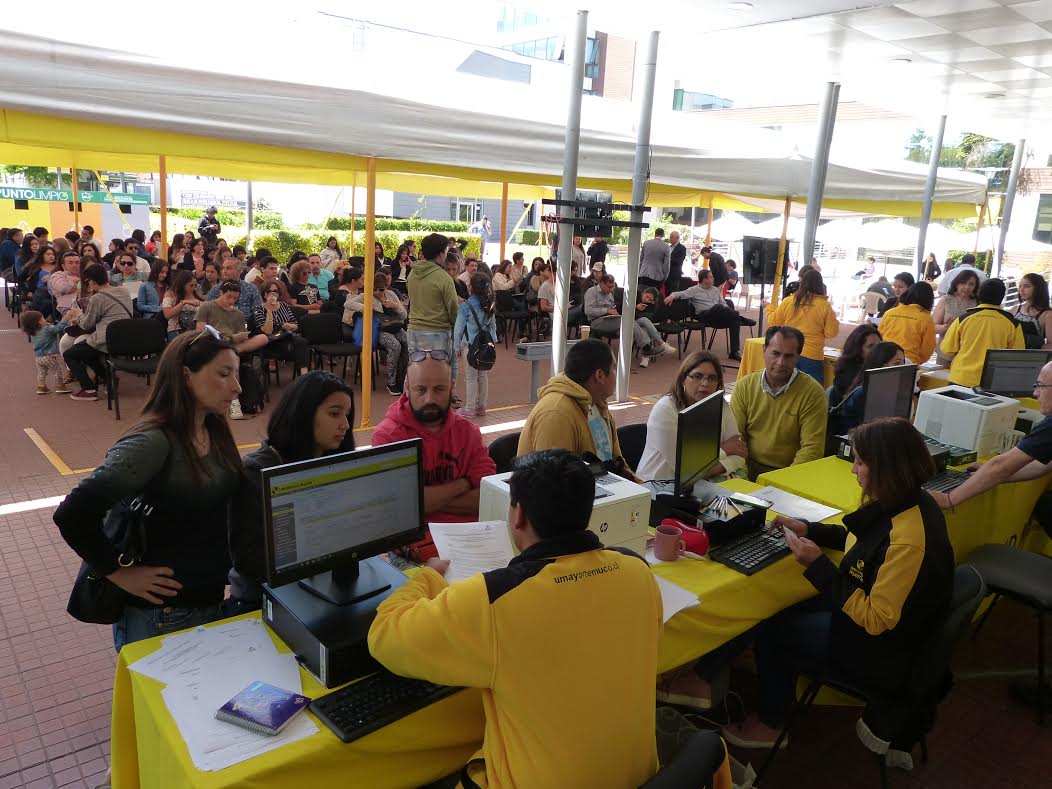 ADMISIÓN// Con éxito se desarrolló el primer día de matrículas en la Sede Temuco