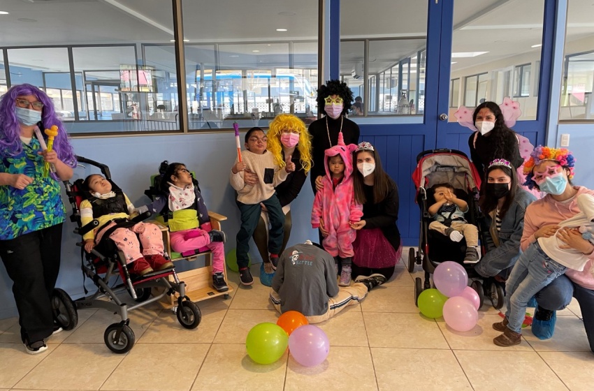 Estudiantes de Enfermería celebraron a niños de la Corporación para la Nutrición Infantil