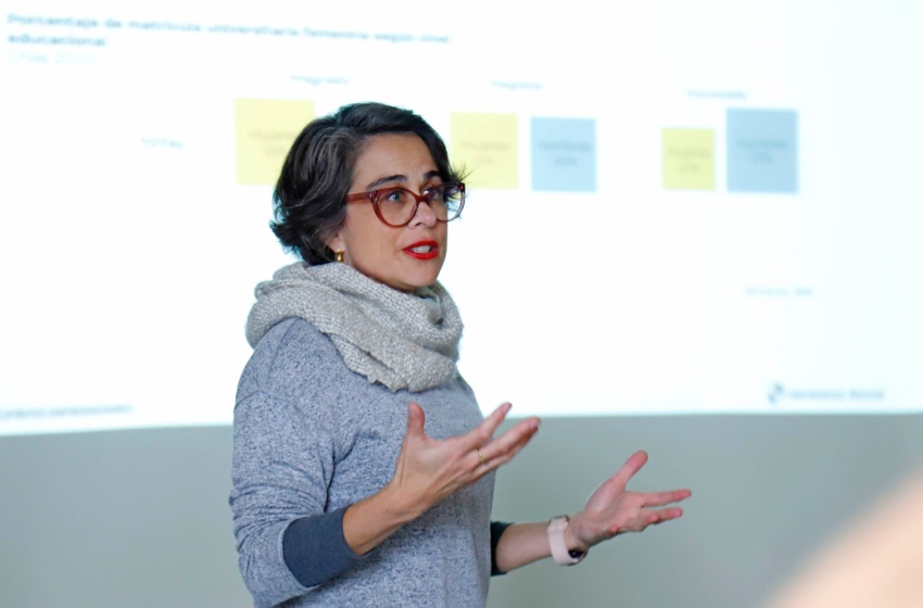 Vicerrectora de Investigación presentó proyecto Ciencia 2030 en la sede Temuco