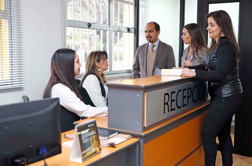 Clínica Jurídica de la sede Temuco entrega servicios de atención gratuita a la comunidad