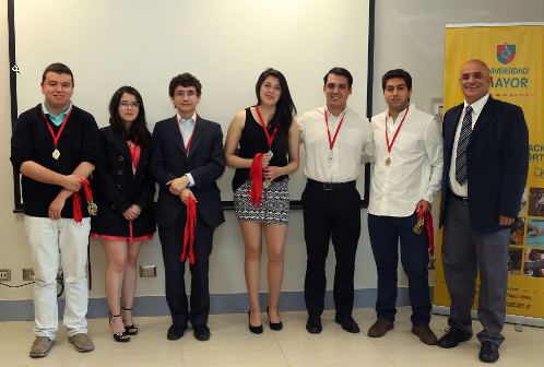 DEPORTES//Universidad Mayor  reconoció a sus deportistas destacados