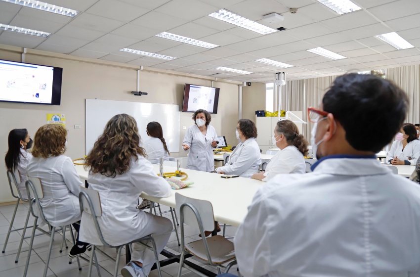 Realizan actualización de protocolos sanitarios a docentes de la sede Temuco