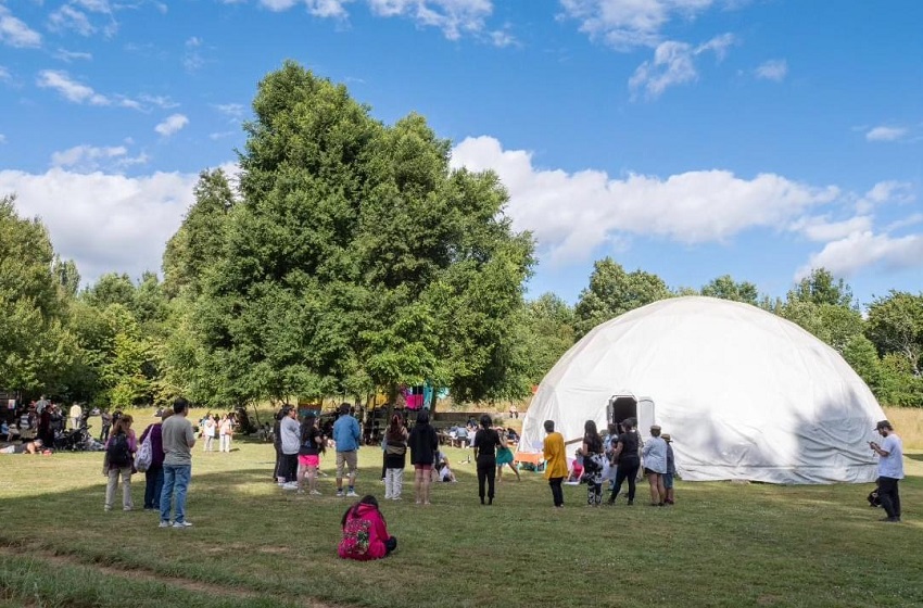 Txawün, el espacio de creación artística impulsado en La Araucanía por dos alumni U. Mayor