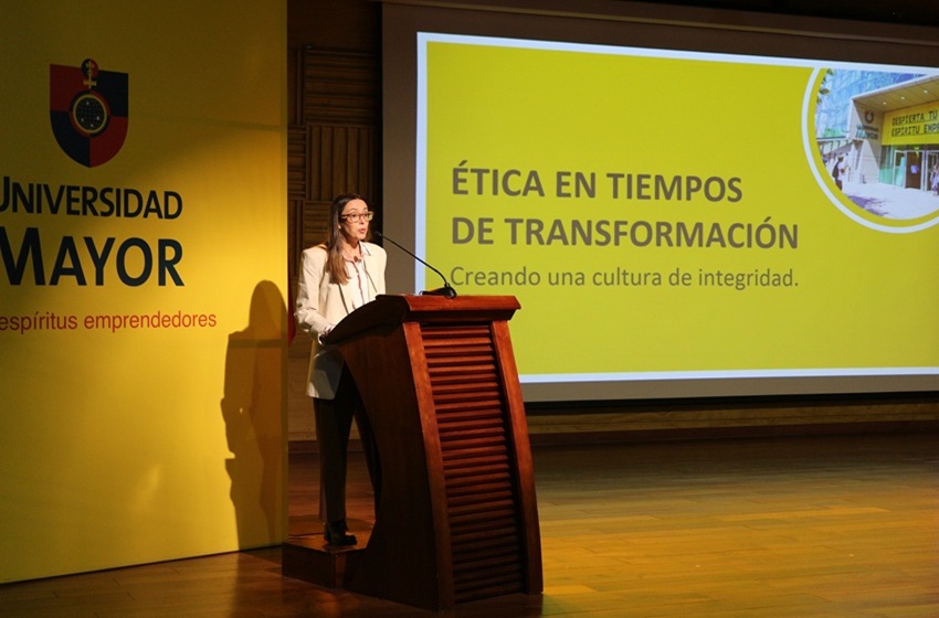 Charla abordó código de ética y modelo de prevención de delitos en la sede Temuco
