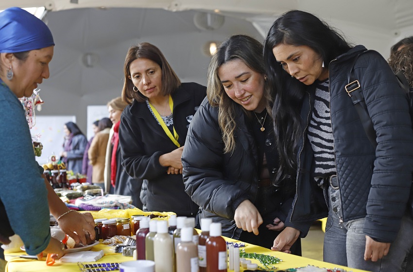 Turismo Sustentable relevó el patrimonio inmaterial con feria de intercambio de saberes y sabores