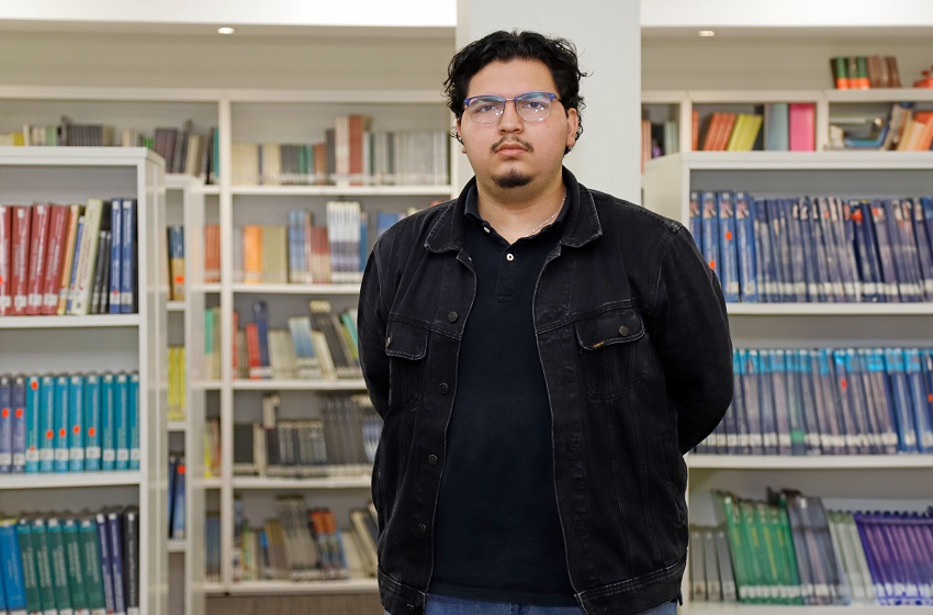 Estudiante lautarino se adjudica la primera versión del Concurso de Poesía de la sede Temuco