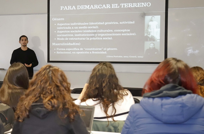 Licenciado en Psicología abordó el rol de las masculinidades dentro de la perspectiva de género