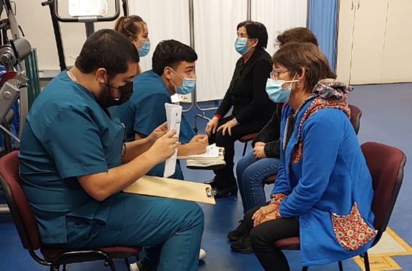 Kinesiología de la sede Temuco realizó evaluación de sarcopenia y rendimiento físico funcional a personas mayores de Los Sauces