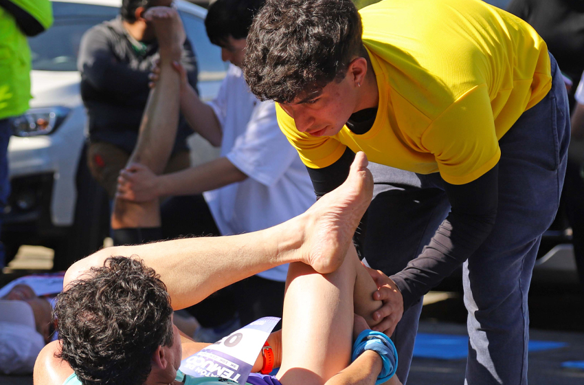 Estudiantes de Kinesiología apoyaron exitosa versión de la Maratón de Temuco 2024