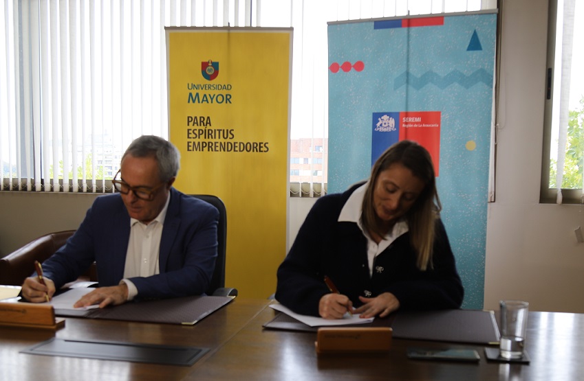 Convenio entre U. Mayor y Seremi de Vivienda aportará al desarrollo de parques urbanos