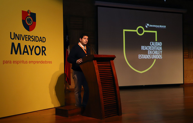CONGRESO// Veterinarios equinos se reunieron el Aula Magna de la U. Mayor