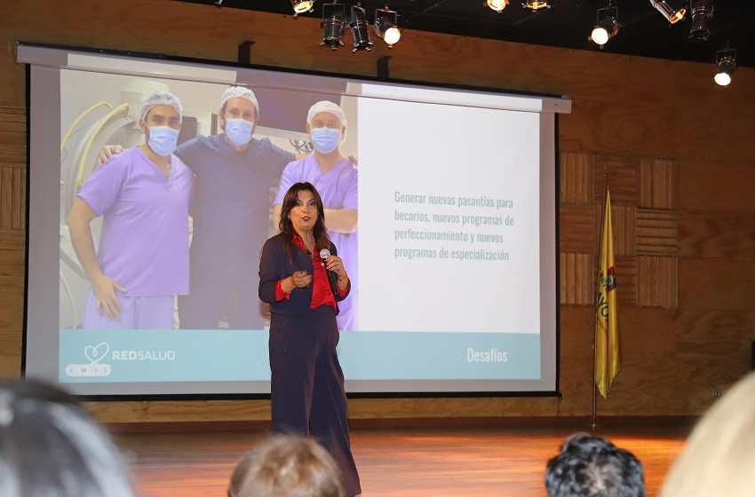 RedSalud inauguró año académico de sus campos clínicos en la Universidad Mayor