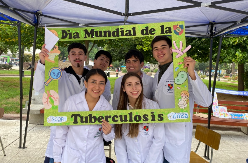 Estudiantes de la sede Temuco conmemoraron el Día Mundial de la Tuberculosis con intervención ciudadana