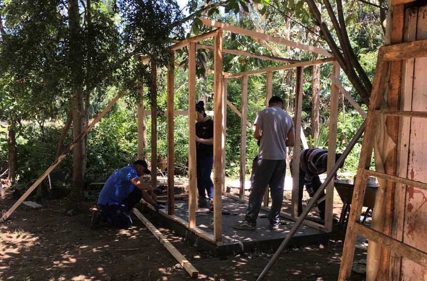 Estudiantes de Ingeniería en Construcción realizan voluntariado en la comuna de Vilcún