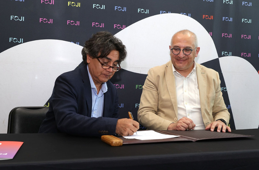 Universidad Mayor y FOJI sellan alianza para fortalecer la salud kinésica de jóvenes músicos