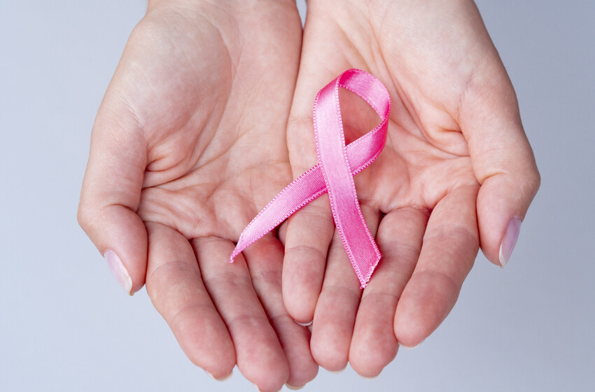 Estudio identifica variantes genéticas chilenas vinculadas al cáncer de mama hereditario