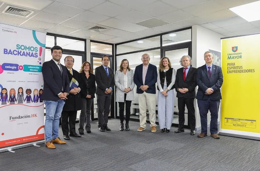 U.Mayor y Fundación HK firman alianza para potenciar el talento femenino en carreras STEM y de minería