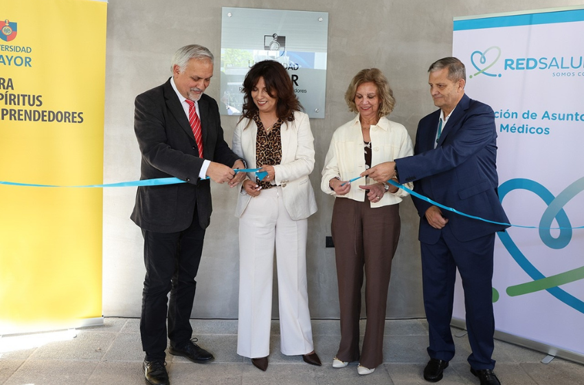 Universidad Mayor y Clínica RedSalud Providencia inauguran nuevo Centro Docente