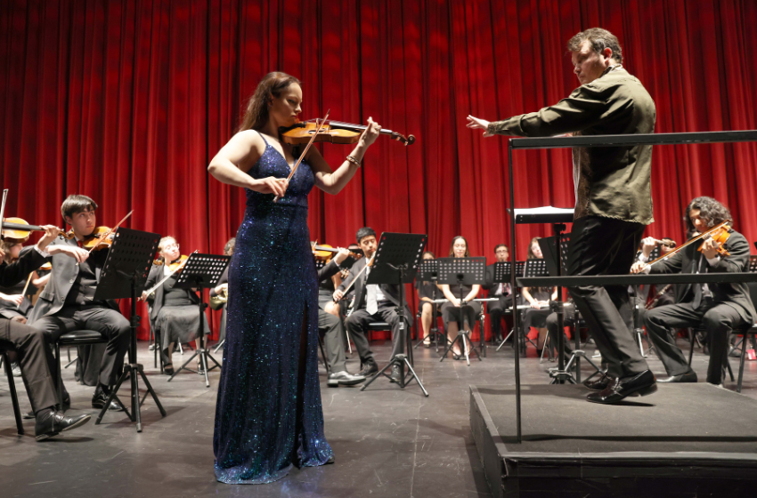 Violinista polaca inauguró la Temporada Internacional de Conciertos U. Mayor 2025
