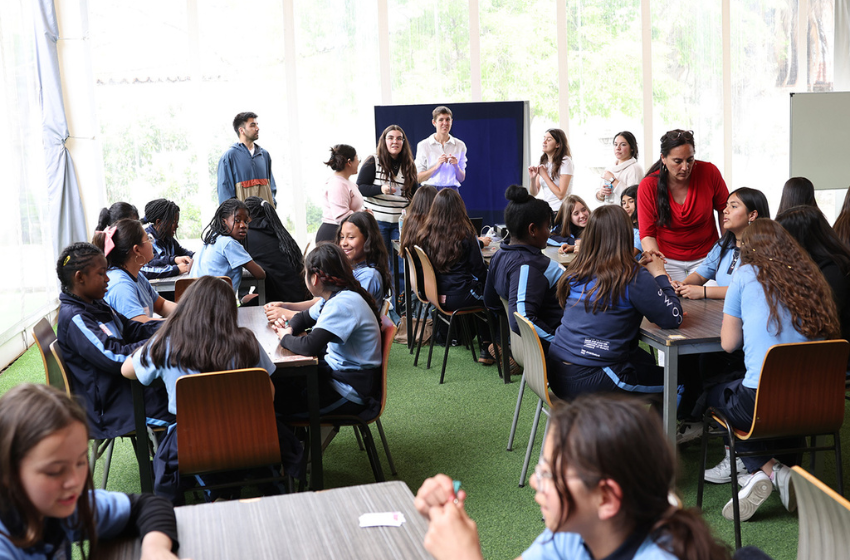 Escolares se vincularon con la ciencia en el taller “Niñas en STEM”