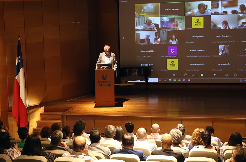 U. Mayor es líder en postulaciones entre las universidades privadas