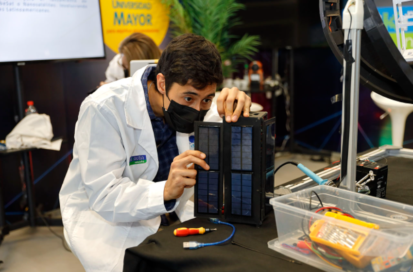 Equipo de Ingeniería Electrónica cerró el año con positivo balance de sus actividades