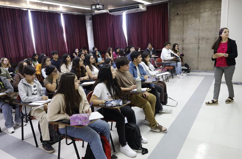 Iniciativa permitió crear el nuevo “Centro de Innovación Educativa” para modernizar la docencia