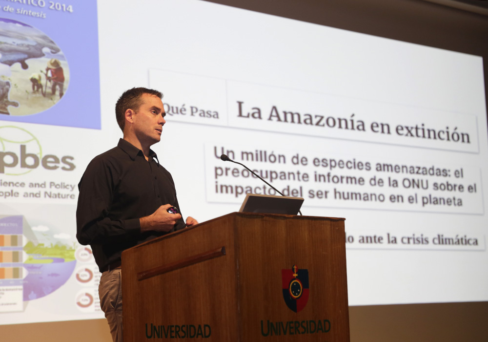 Cátedras// Investigador expuso sobre la importancia de la biodiversidad y cómo puede mitigar los efectos del cambio climático