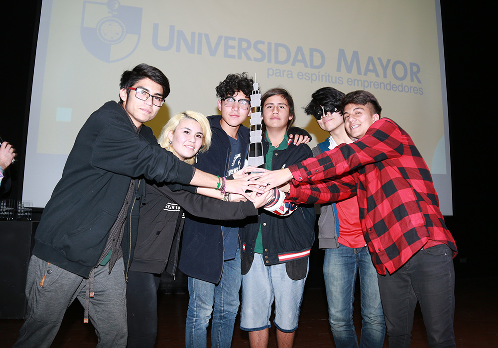Emprendimiento // Equipo de Talento Mayor viajará a Taiwán para competir en Concurso Internacional de Creatividad Ironman Inteligente
