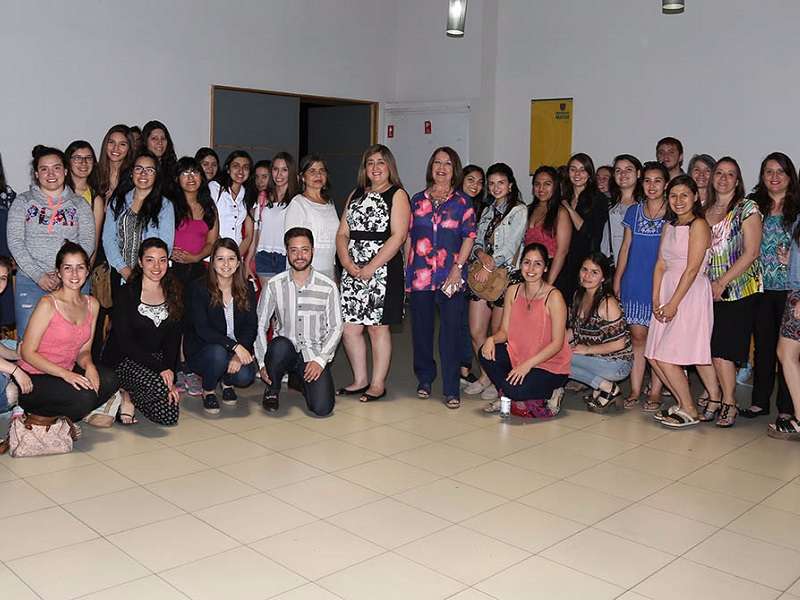 Iniciativa//Escuela de Obstetricia realizó taller para fortalecer las competencias emprendedoras de sus estudiantes