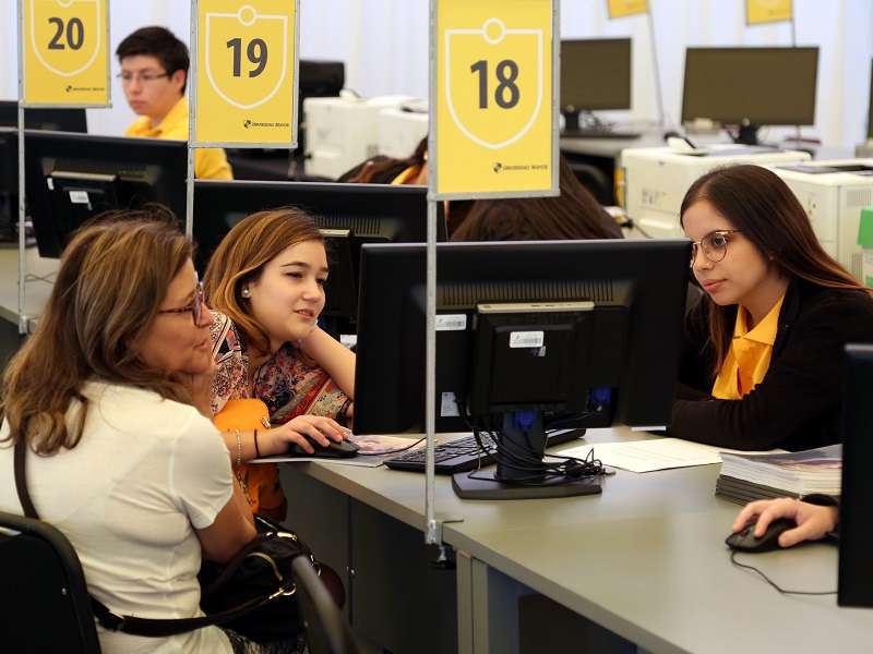 Admisión//Culmina exitosa primera jornada de la Feria de Postulación 2018 de la Universidad Mayor