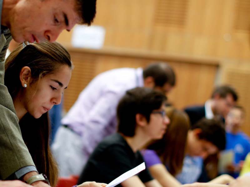 Estudiantes// Universidad Mayor vivirá la final de su 4° Concurso de Emprendimiento