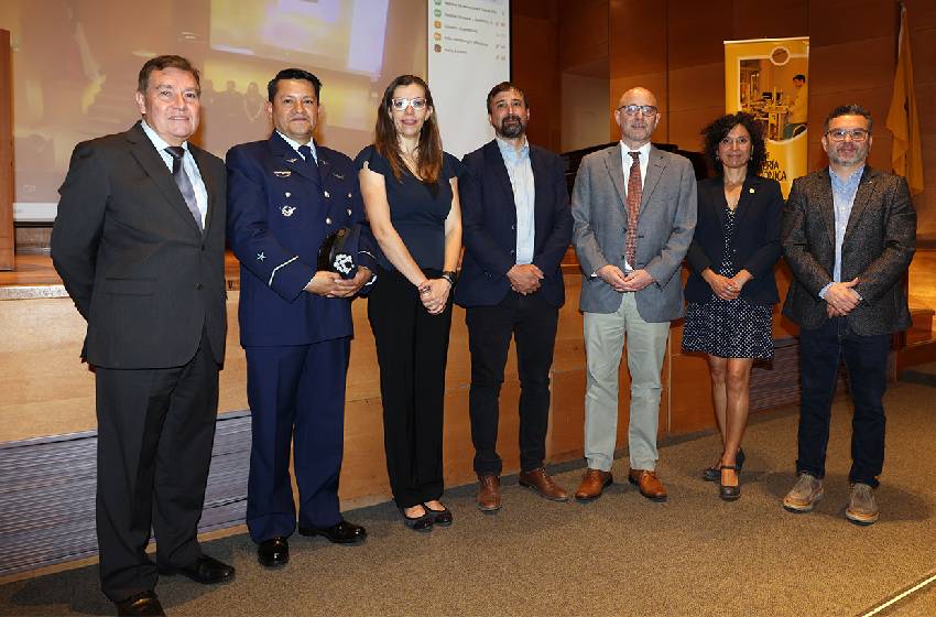 Feria Aeroespacial U. Mayor 2024 reunió a expertos nacionales e internacionales