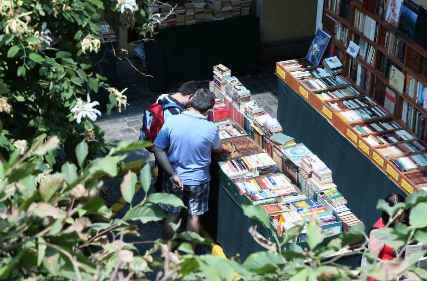 Regresa la Feria del Libro Usado U. Mayor, que celebrará a Magallanes y sus escritores