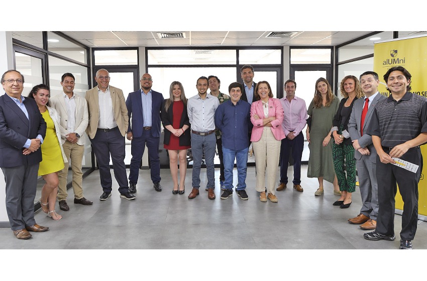 Titulados UM se reunieron con el Rector para dialogar sobre la “Universidad del Futuro”