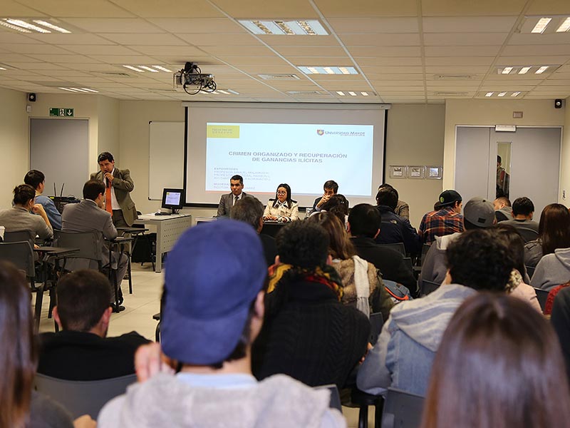 Actualidad//Escuela de Derecho dictó charla sobre “Crimen Organizado y Recuperación de Ganancias Ilícitas”